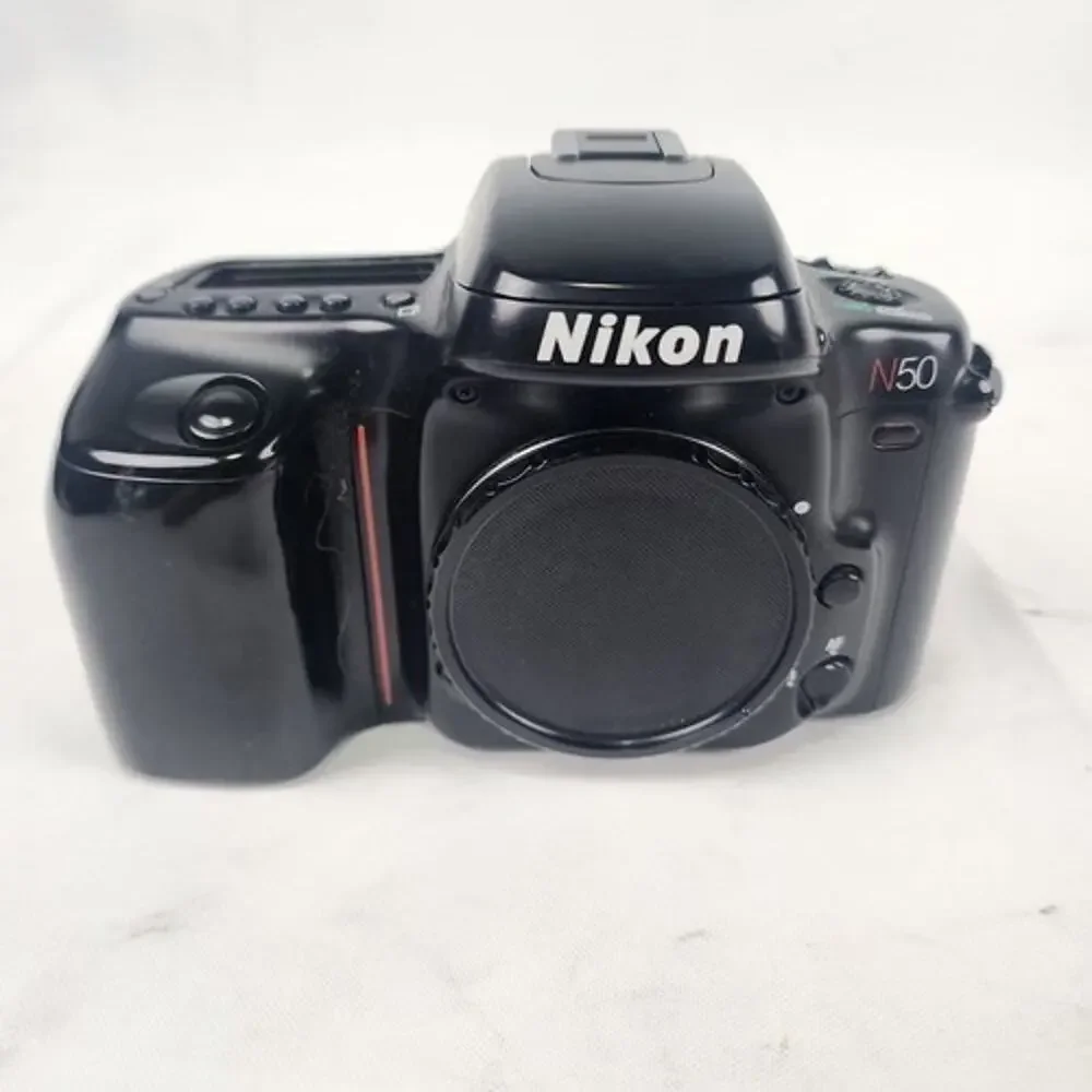 Nikon N50 35mm SLR Film Camera Body Black AE-L Vintage